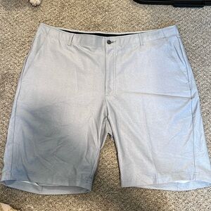 Men’s pebble beach grey shorts, inseam 9” inches